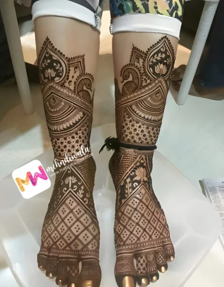 fancy-mehndi-design