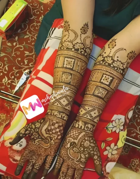 latest-peacock-bridal-mehendi design