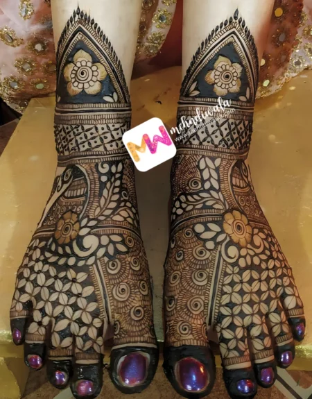 bridal-floral-latest-mehendi design