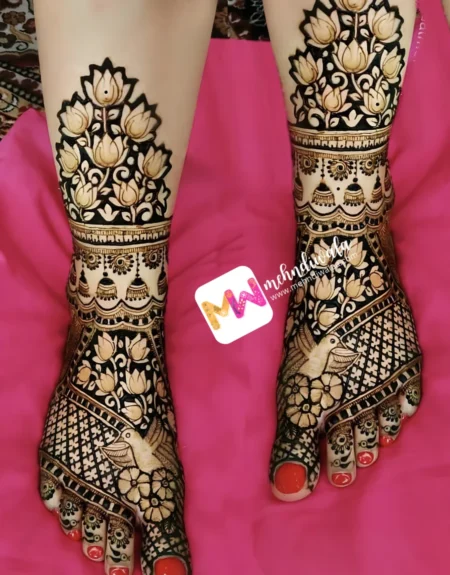 bridal-floral-latest-mehendi design