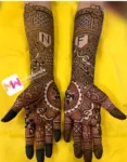 3d-flowers-leaves-mehndi design