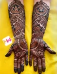 3d-leaves-mehndi design