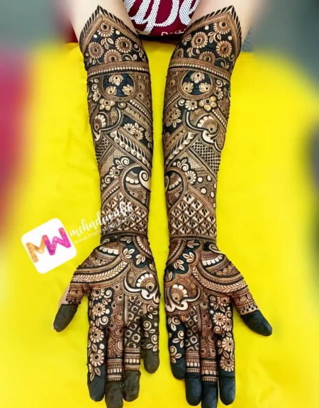 3d-lotus-flowers-leaves-mehndi design