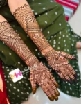 3d-leaves-checks-engagement-mehndi design