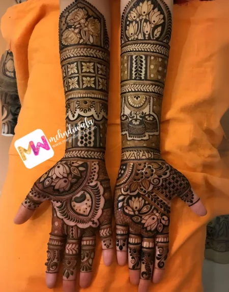 madhubani-lotus-flowers-jhumki-checks-leaves-birthday-mehndi design