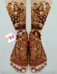 figures-man-and-woman-dholak-figure-foot-mehndi design