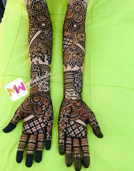 madhubani-flowers-leaves-checks-festival-mehandi design