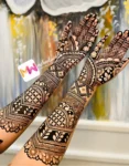 3d-flowers-leaves-checks-engagement-mehandi design