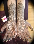 rajasthani-heart-shape-leaves-festival-mehandi design