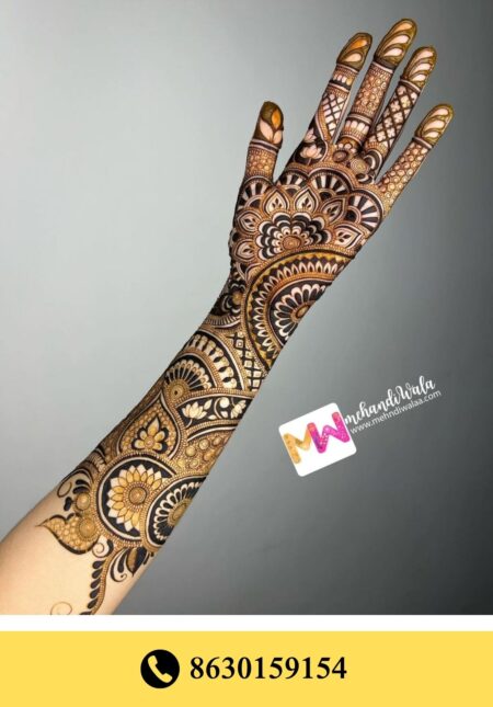 Simple designer mehndi