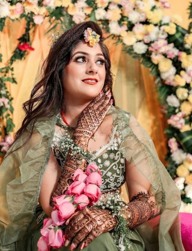 wedding mehndi by best mehndi artist in shakurpur