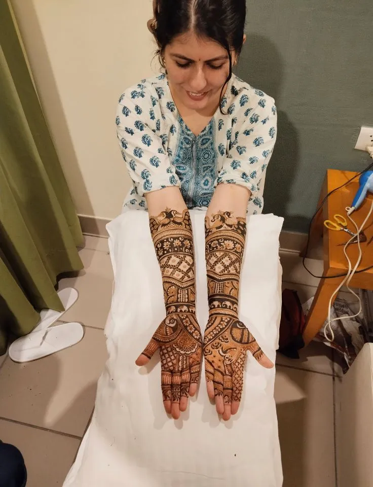 bridal mehndi design by best mehndi artist in greater noida