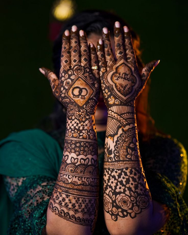 bridal mehndi by mehndi artist in preet vihar